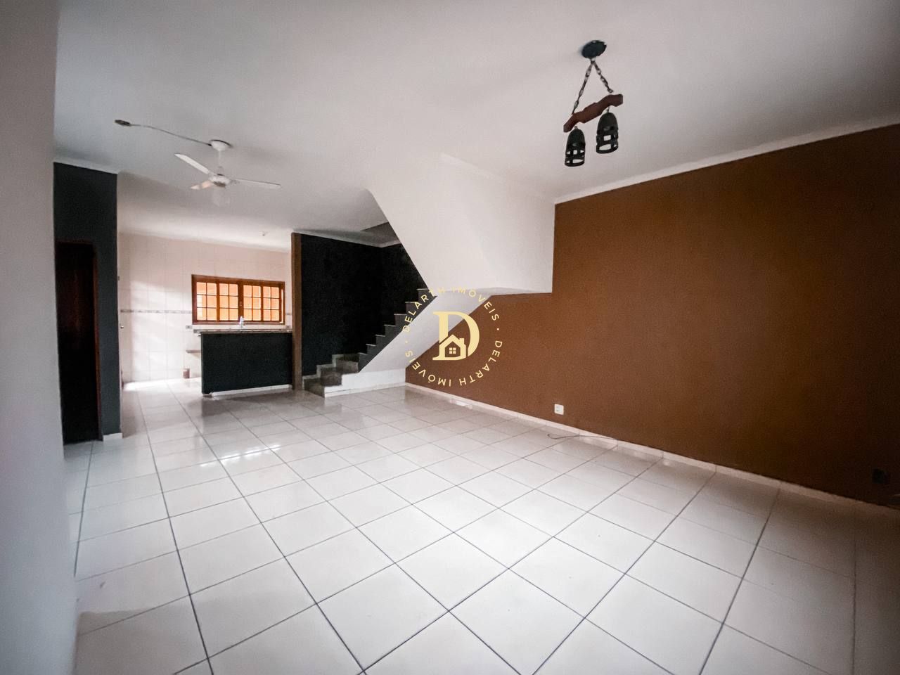 Sobrado à venda com 3 quartos, 140m² - Foto 1