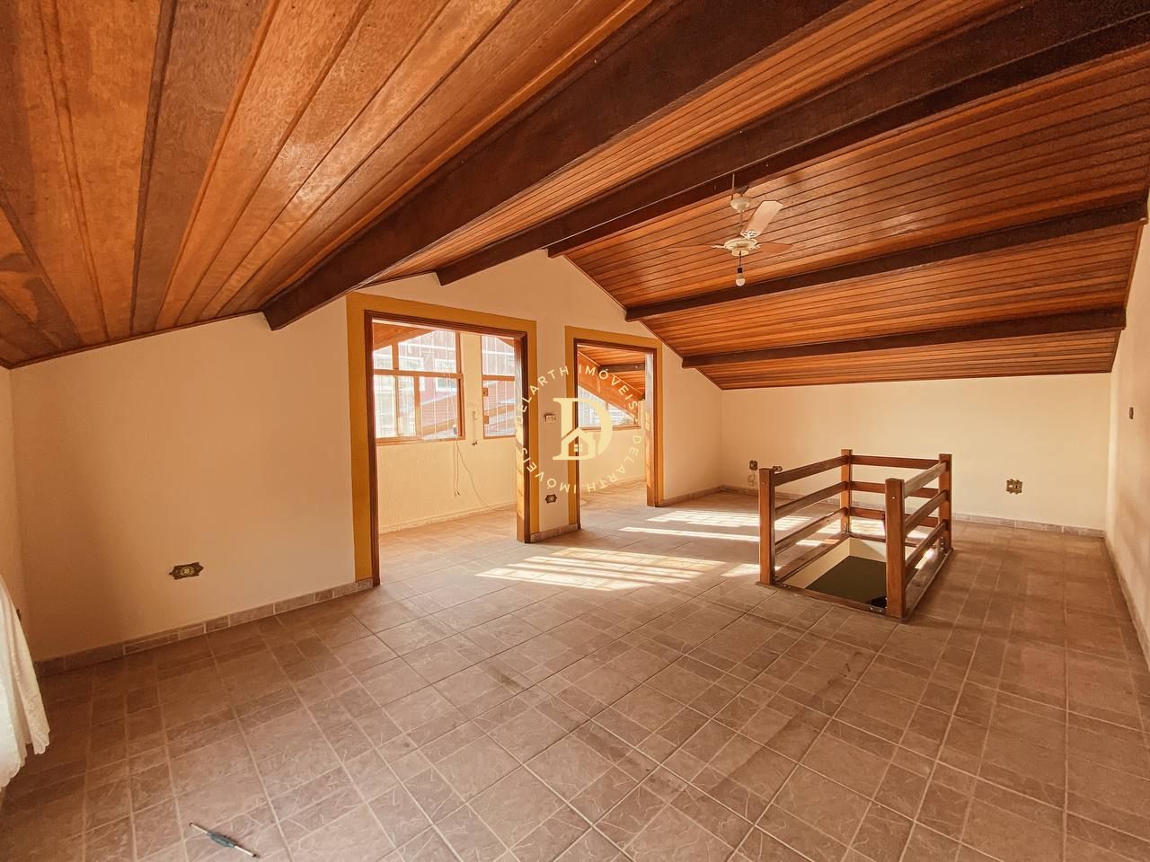 Casa à venda e aluguel com 3 quartos, 280m² - Foto 11