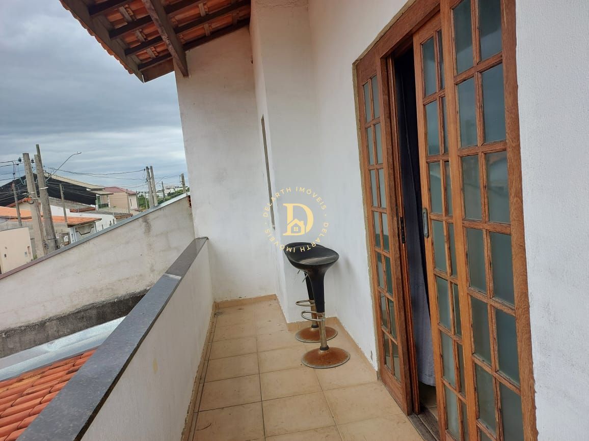 Casa à venda com 4 quartos, 187m² - Foto 11