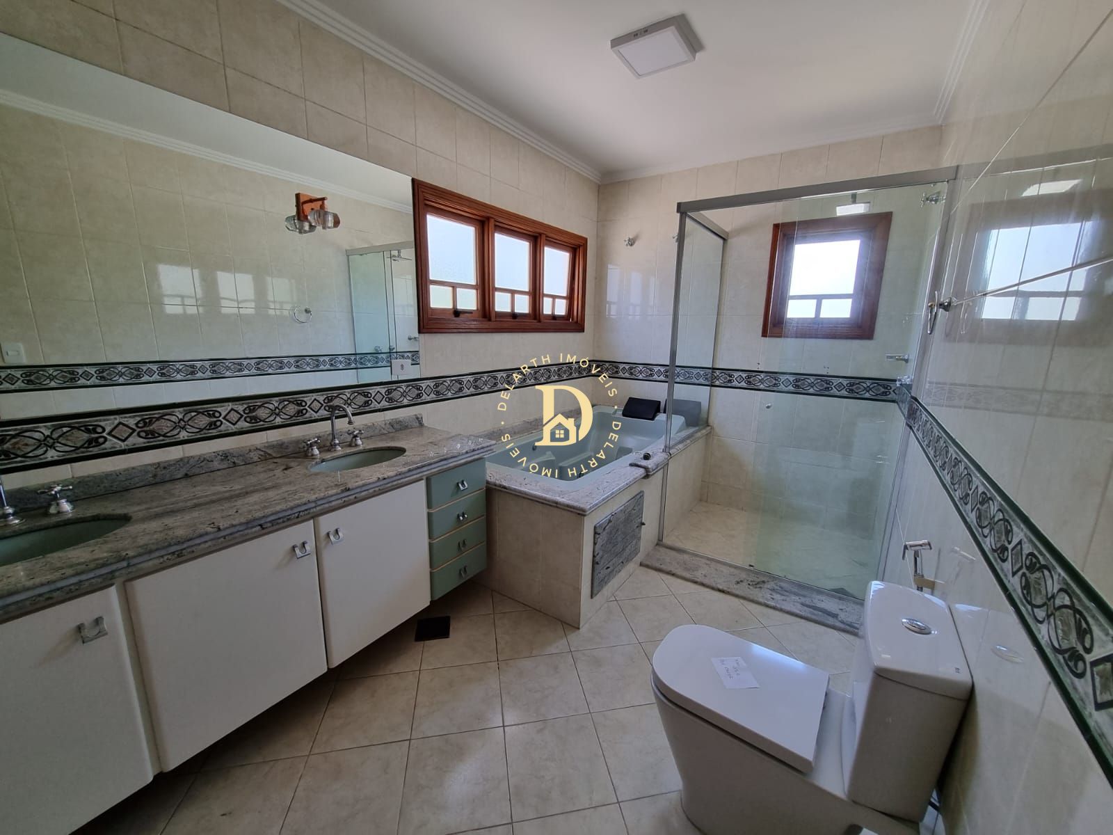 Casa de Condomínio à venda com 4 quartos, 360m² - Foto 12