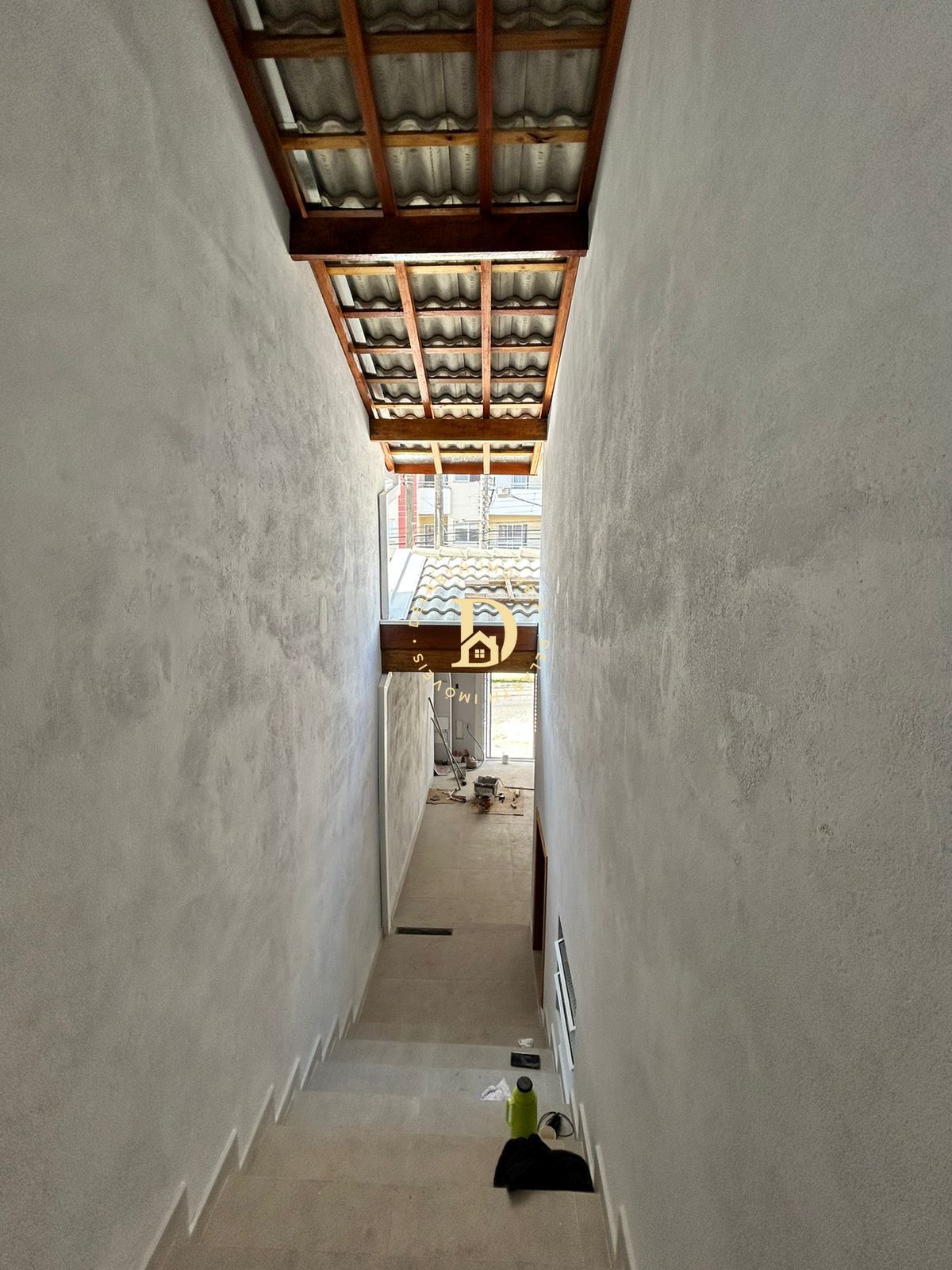Casa à venda com 2 quartos, 78m² - Foto 3