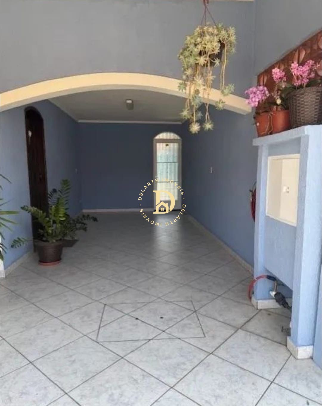 Casa à venda com 3 quartos, 125m² - Foto 1