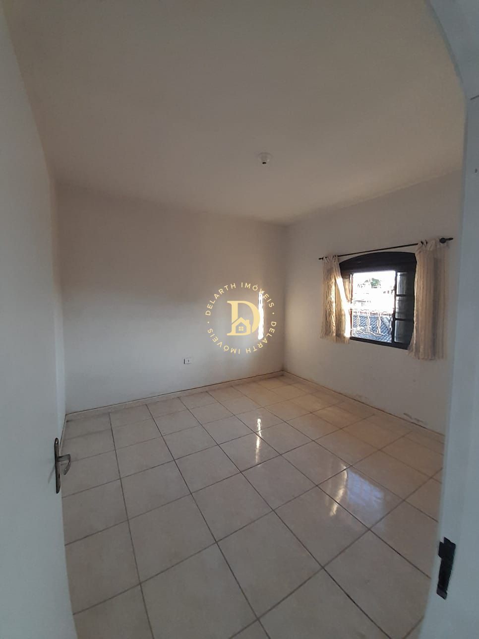 Casa à venda com 5 quartos, 240m² - Foto 17