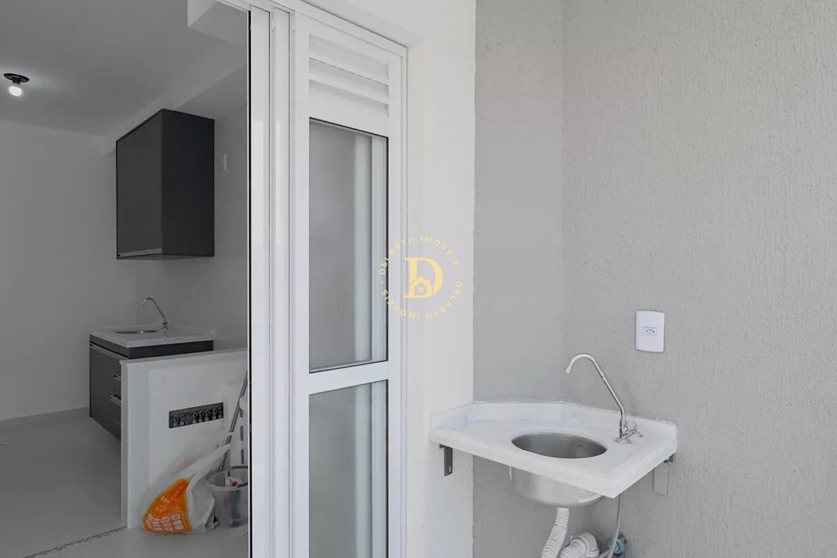 Apartamento para alugar com 2 quartos, 65m² - Foto 7