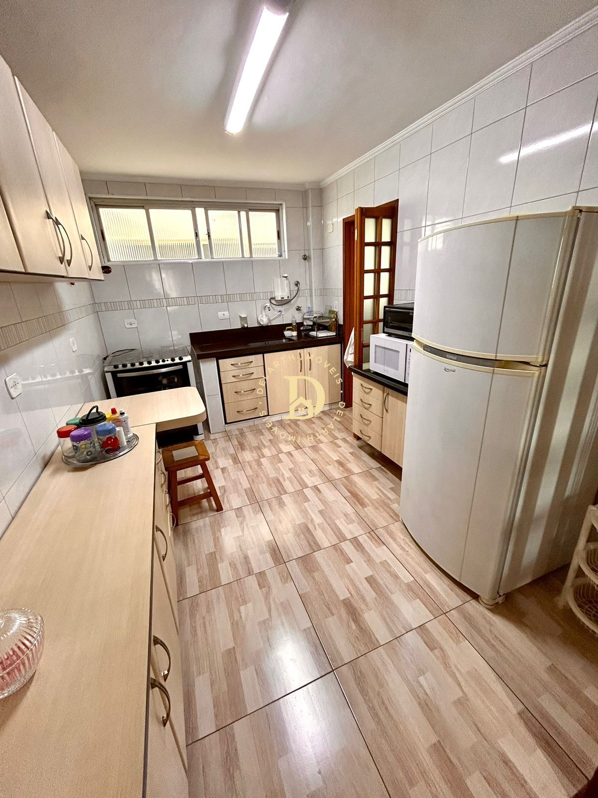 Apartamento para alugar com 3 quartos, 125m² - Foto 6