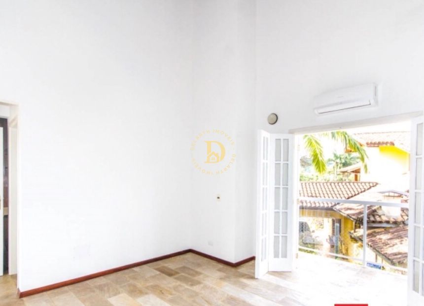 Casa de Condomínio à venda com 5 quartos, 350m² - Foto 12