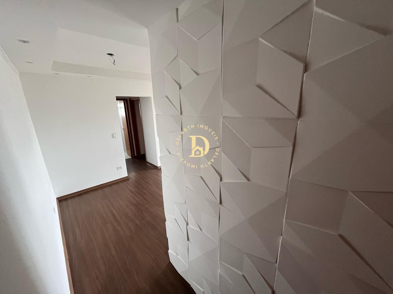 Apartamento à venda com 2 quartos, 65m² - Foto 1