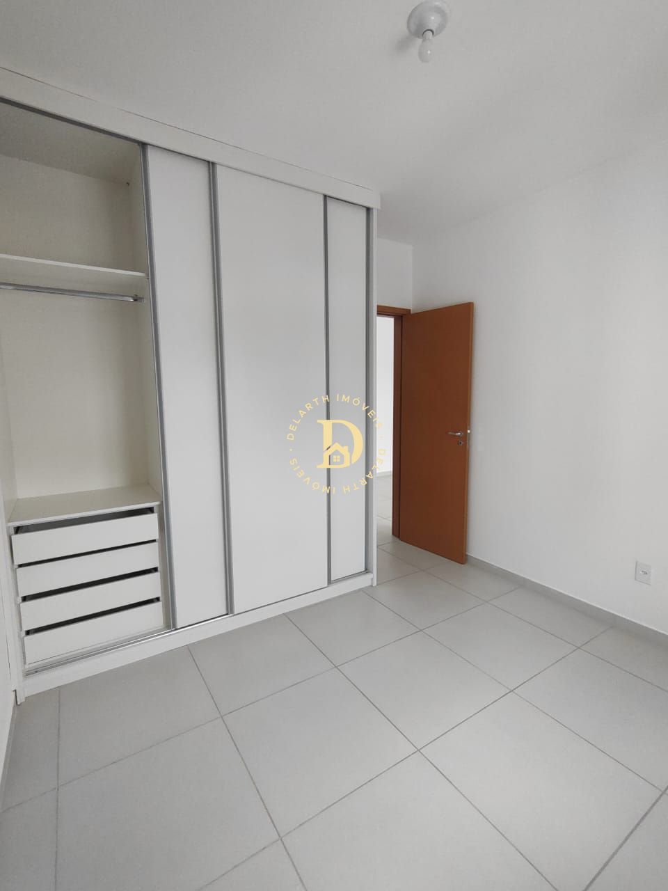 Apartamento à venda e aluguel com 2 quartos, 67m² - Foto 10