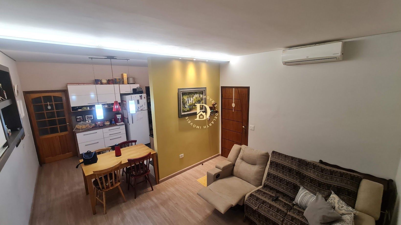 Casa à venda com 3 quartos, 90m² - Foto 2