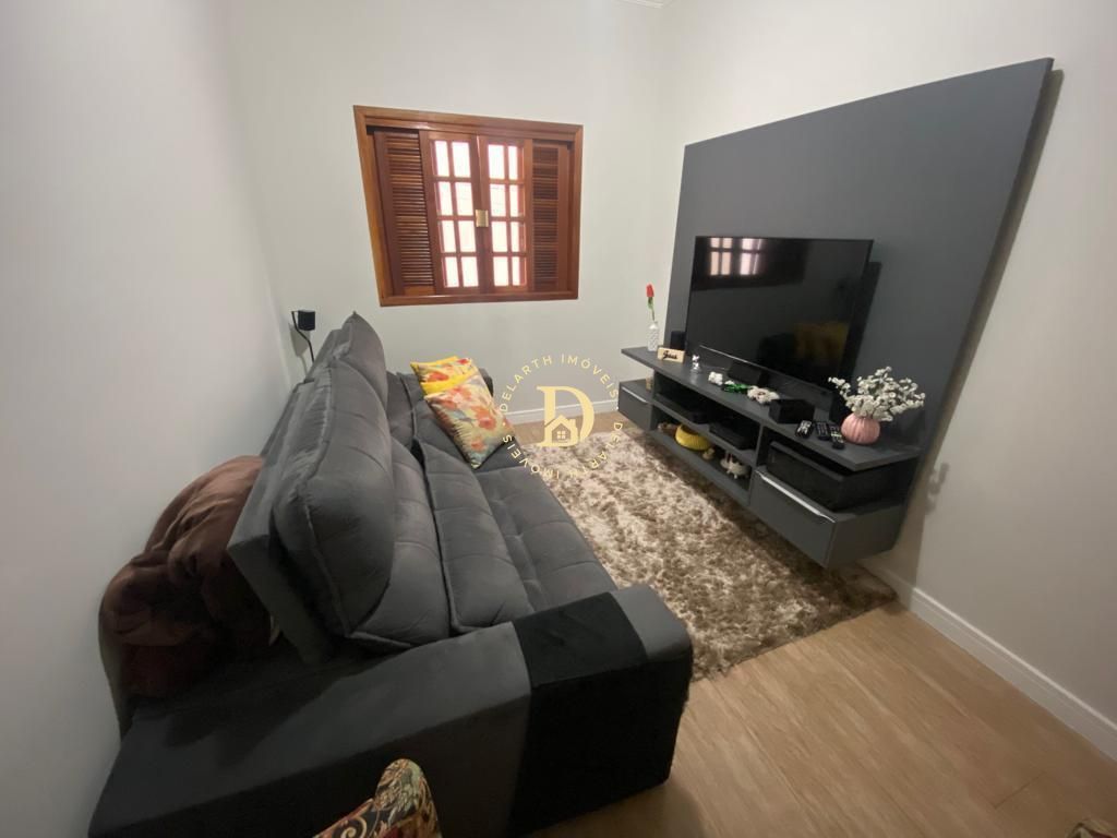 Casa à venda com 3 quartos, 96m² - Foto 4