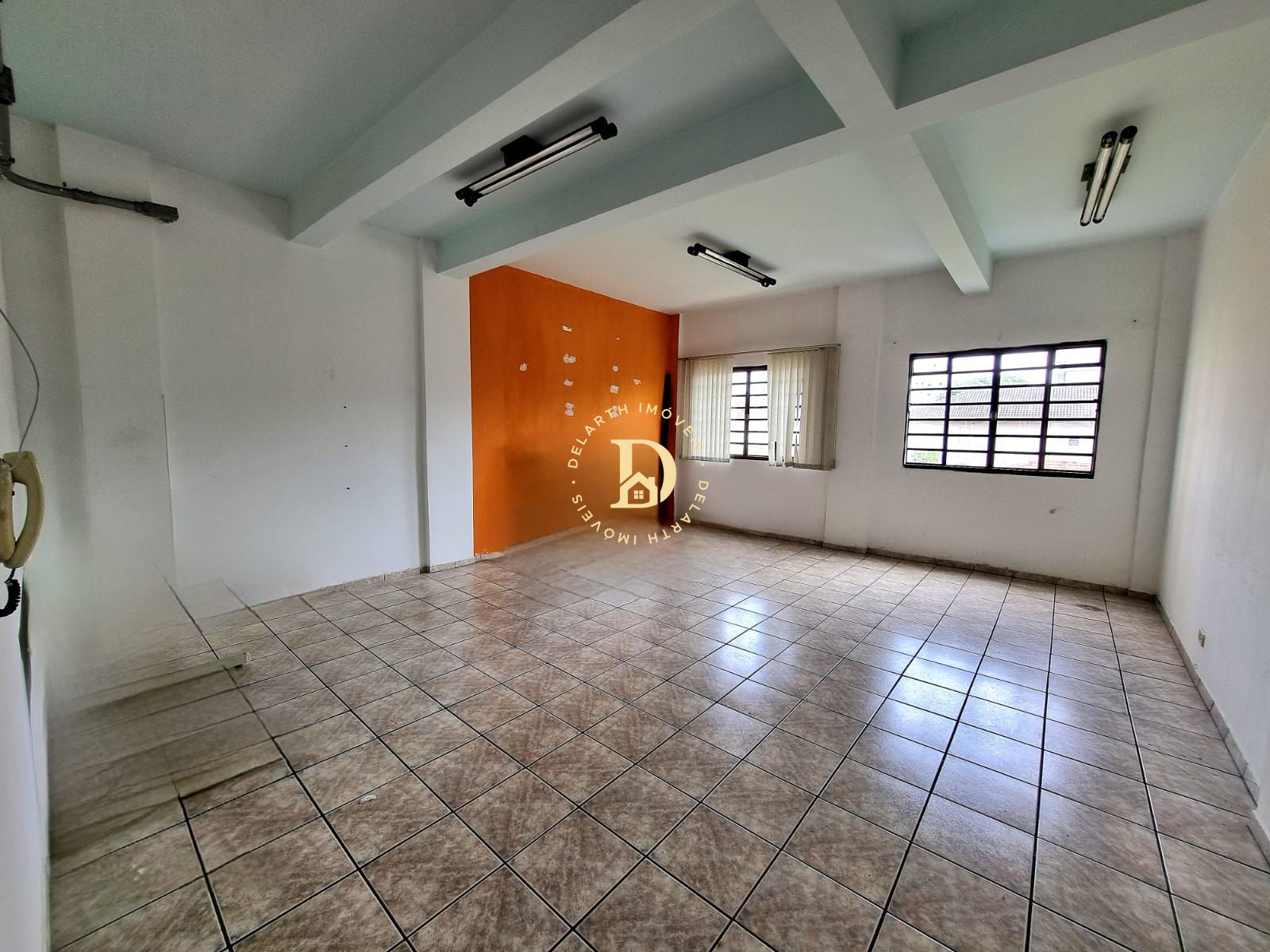 Conjunto Comercial-Sala à venda com 1 quarto, 61m² - Foto 4