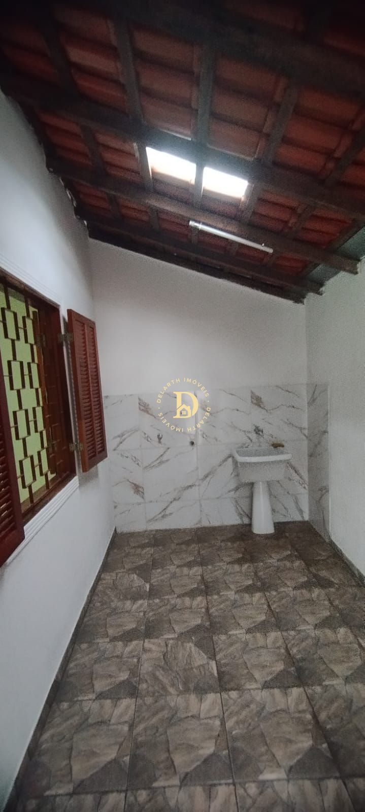 Casa à venda com 2 quartos, 70m² - Foto 10