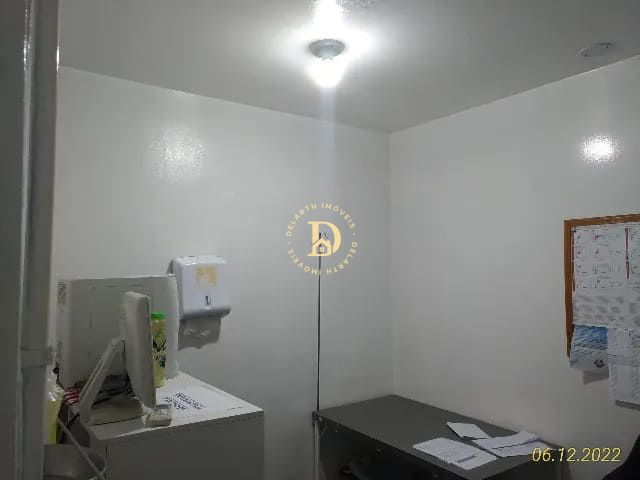 Loja-Salão para alugar com 9 quartos, 180m² - Foto 5