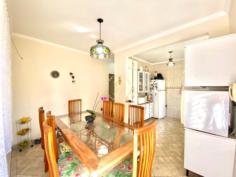 Casa, 4 quartos, 230 m² - Foto 4