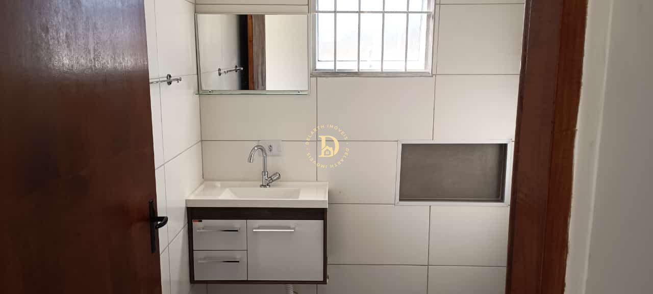 Casa à venda com 2 quartos, 60m² - Foto 9