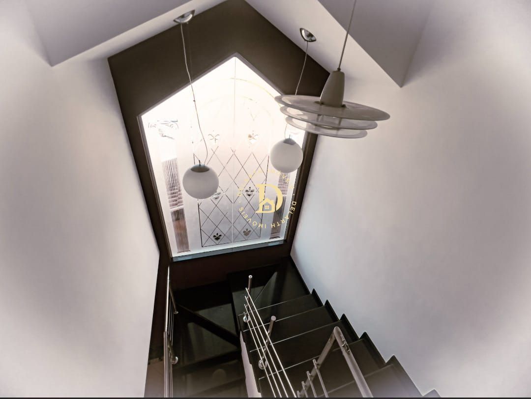 Casa à venda com 4 quartos, 636m² - Foto 7