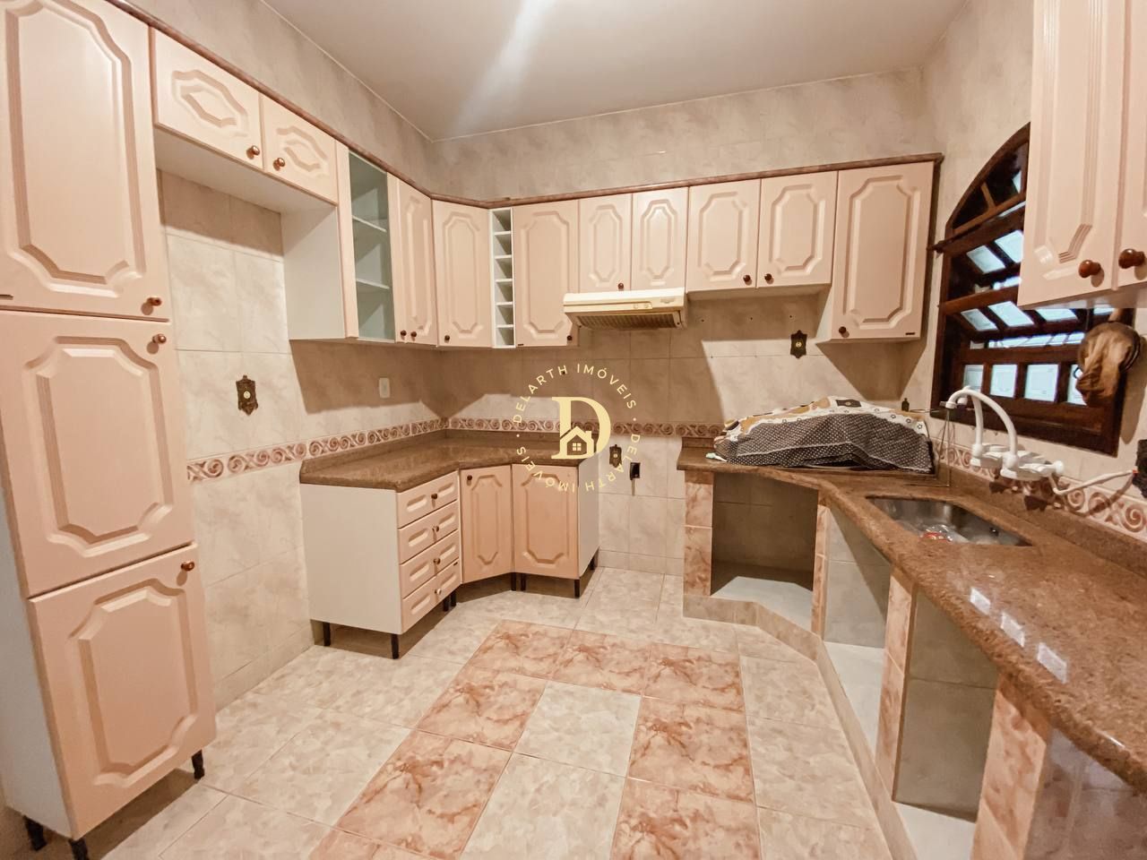 Casa, 3 quartos, 280 m² - Foto 3