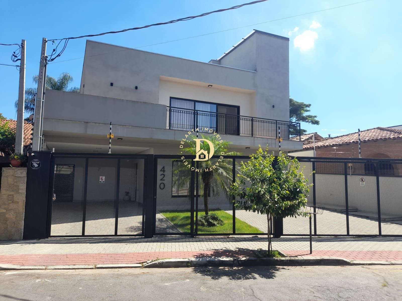 Casa - Jd Esplanada - Sjcampos - 6 Dormitórios (5 Suítes) - 330m2