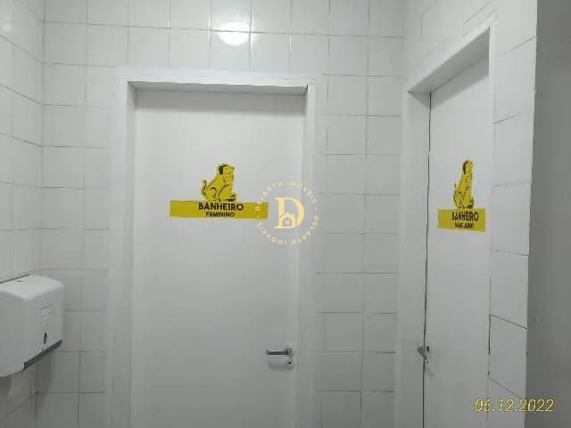 Loja-Salão para alugar com 9 quartos, 180m² - Foto 10