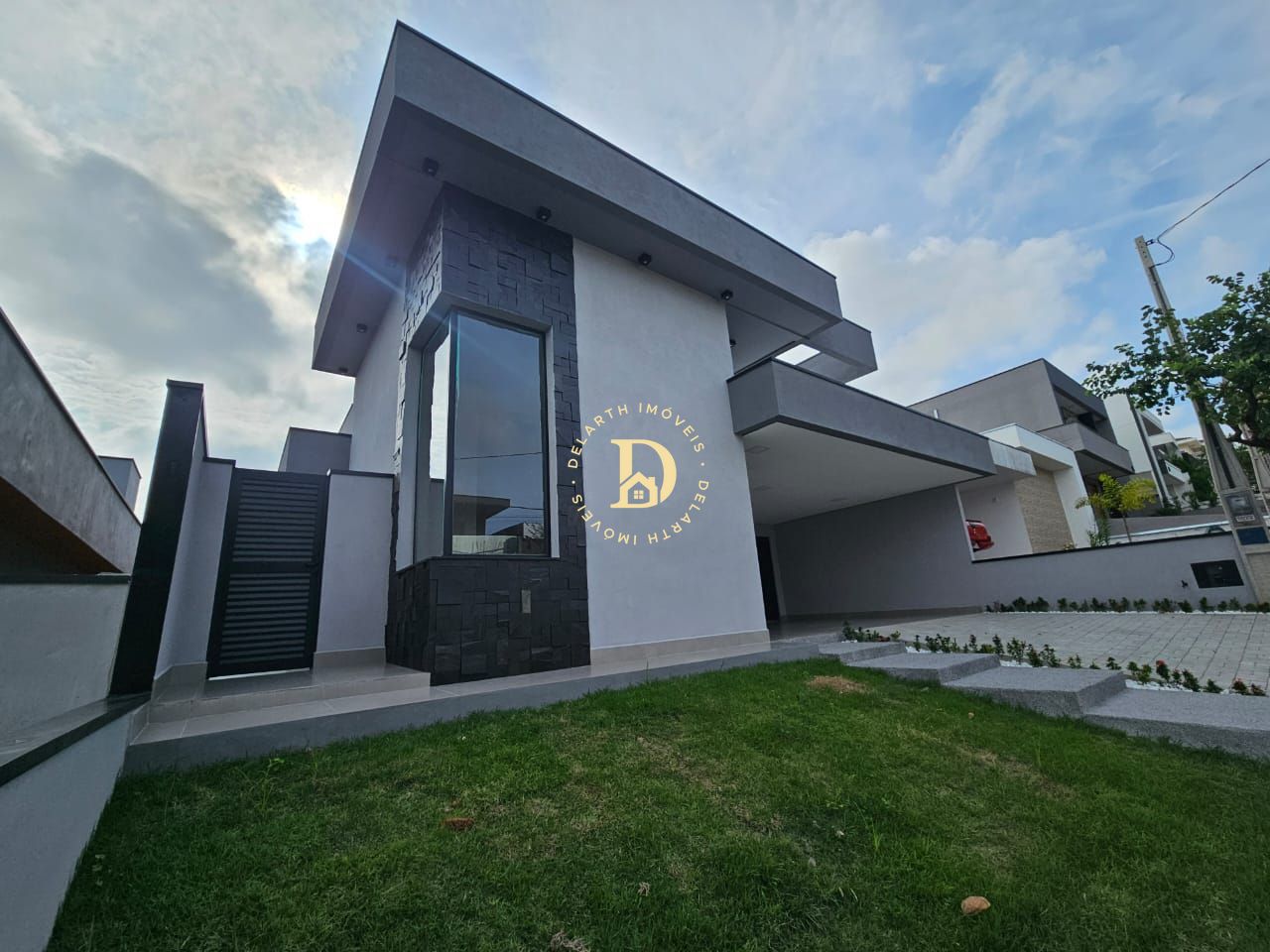 Casa de Condomínio à venda com 3 quartos, 150m² - Foto 2