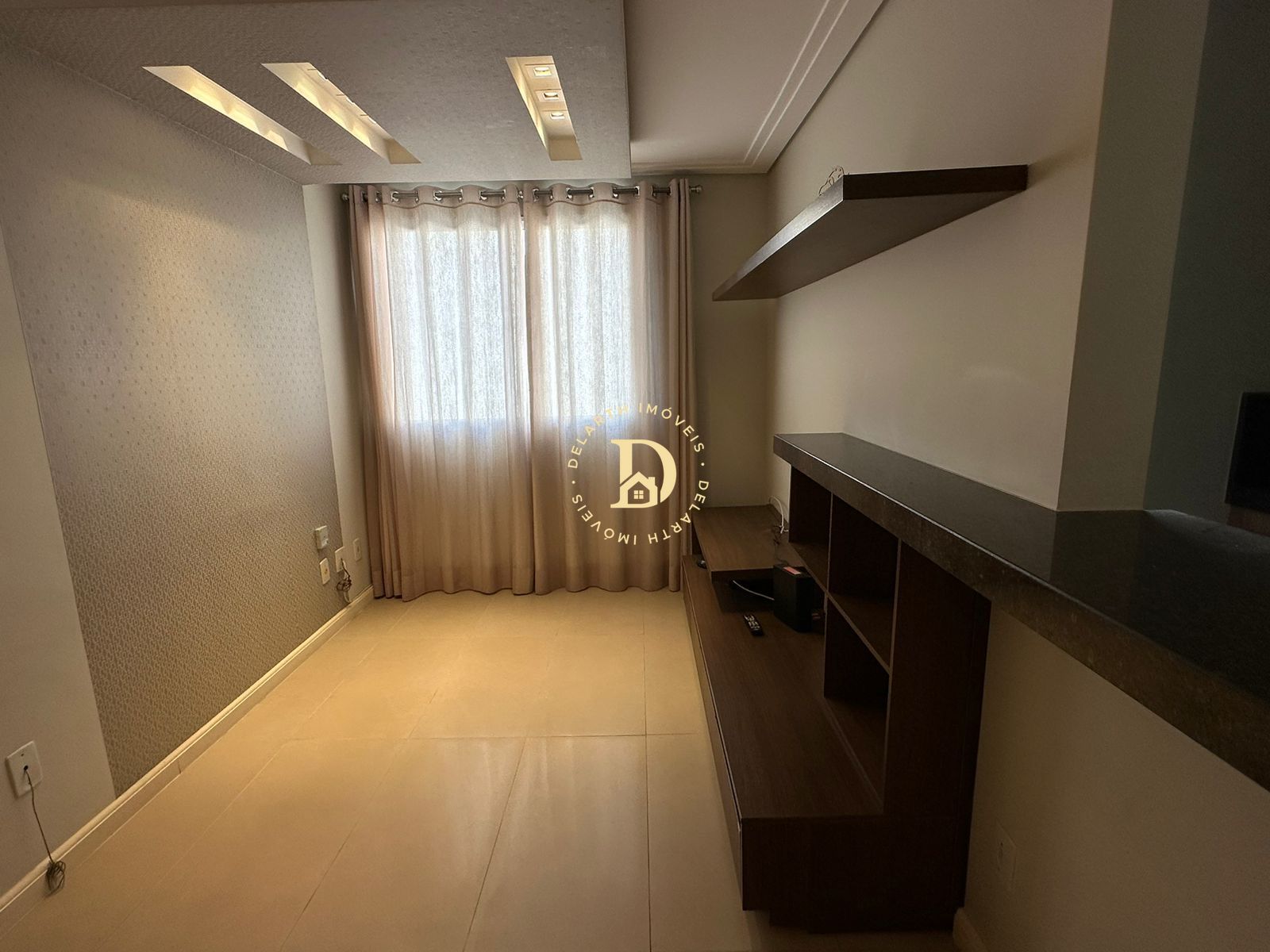 Apartamento à venda com 2 quartos, 55m² - Foto 2