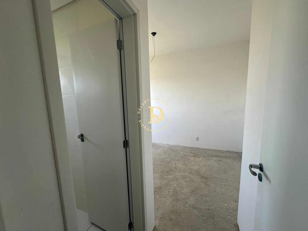 Apartamento à venda com 2 quartos, 63m² - Foto 1