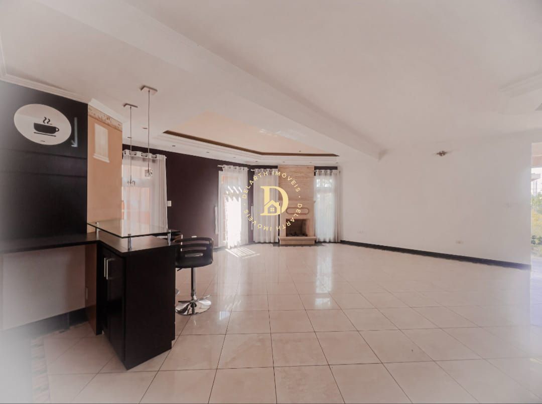 Casa à venda com 4 quartos, 636m² - Foto 4