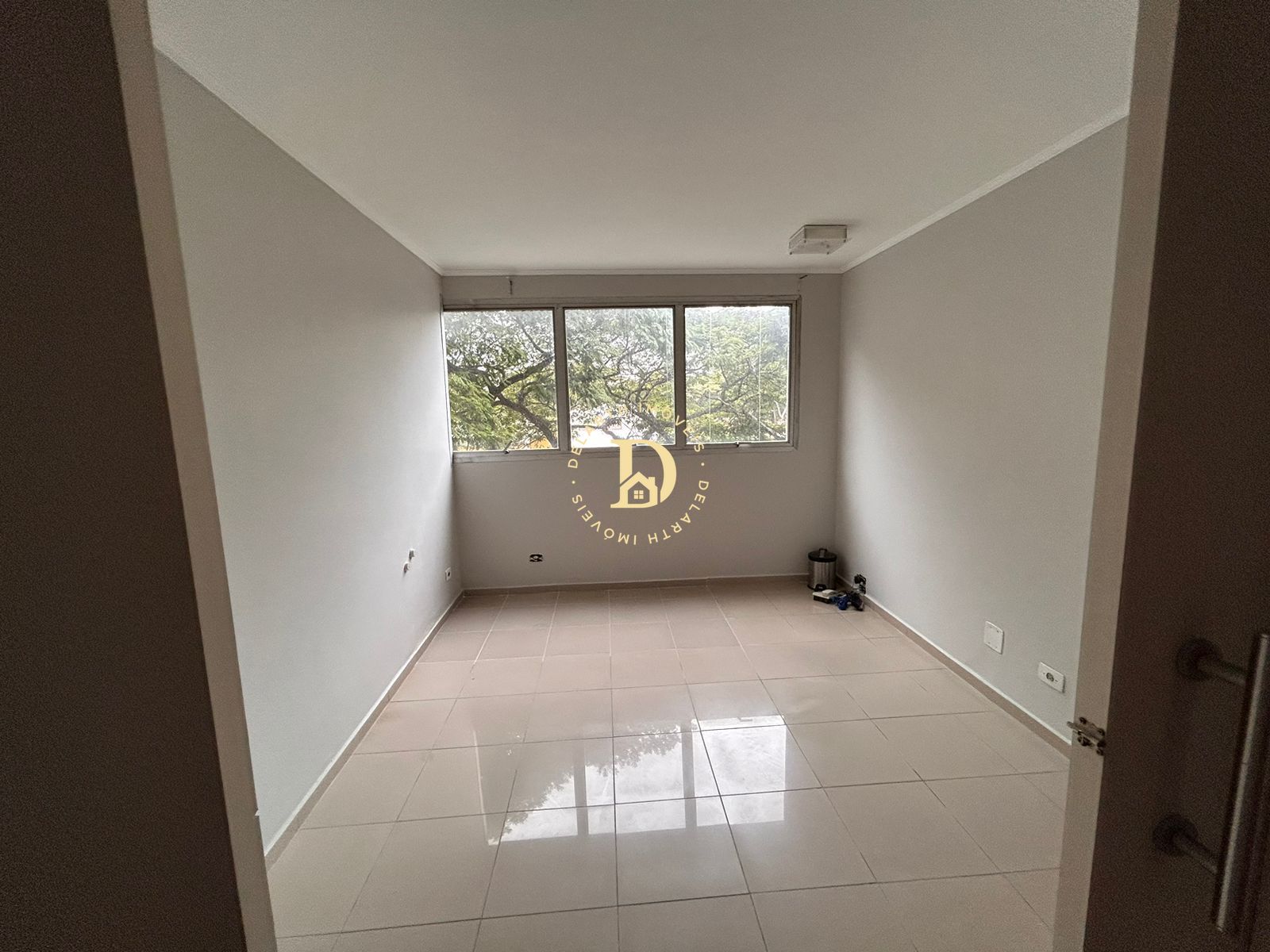 Conjunto Comercial-Sala para alugar com 3 quartos, 67m² - Foto 11