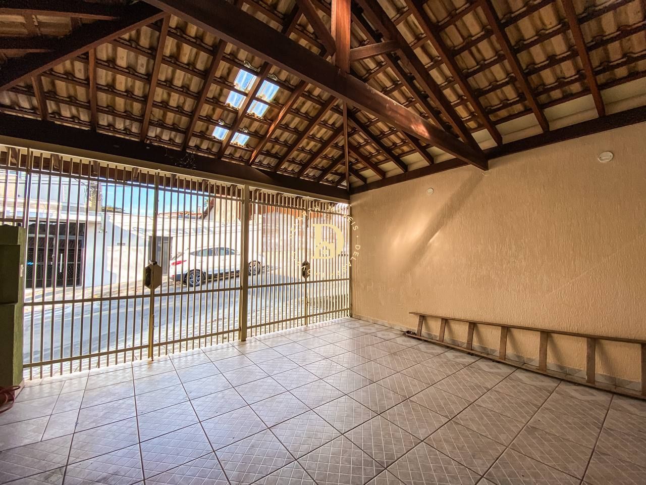 Casa à venda e aluguel com 3 quartos, 280m² - Foto 17