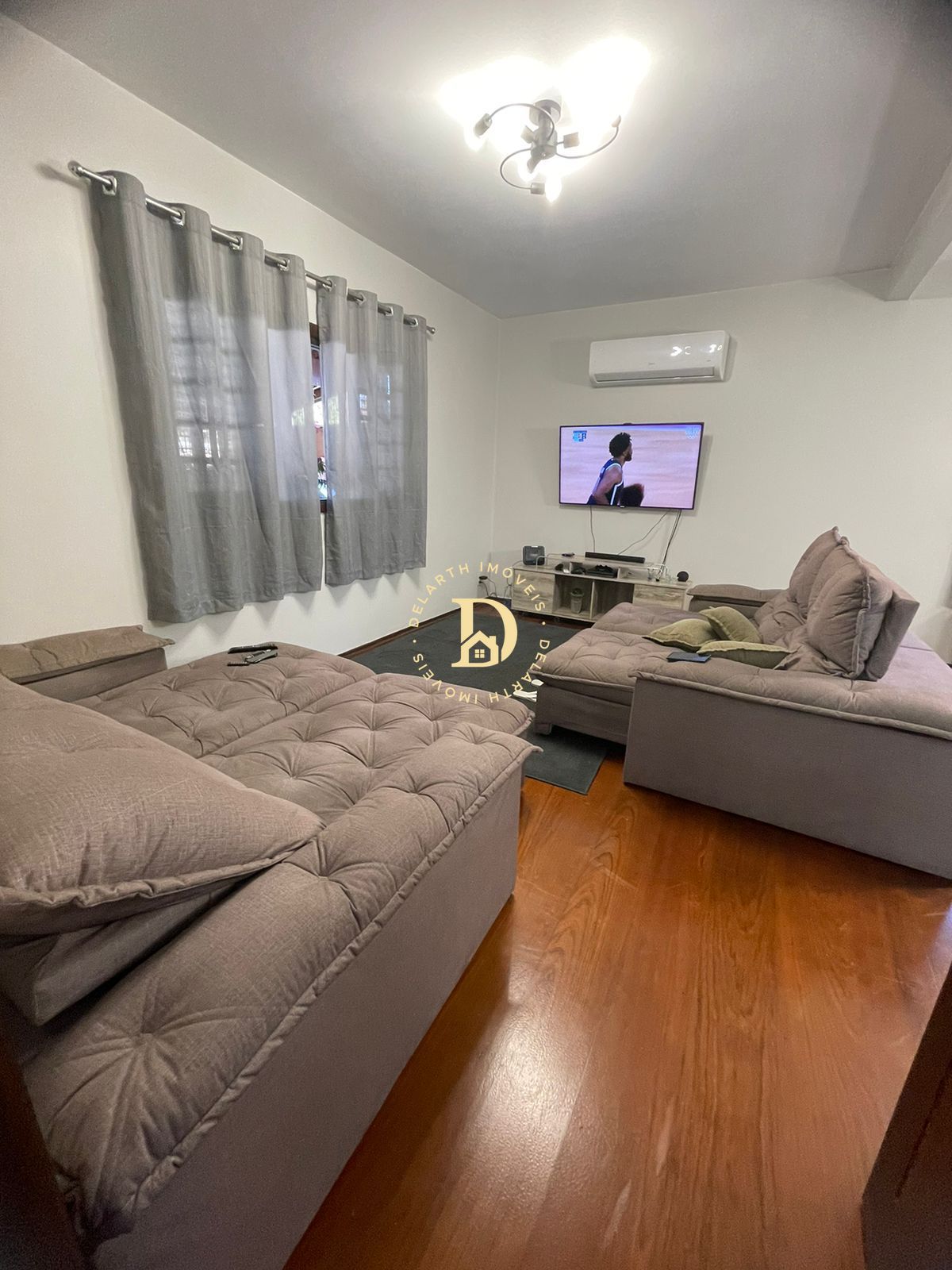 Sobrado à venda com 5 quartos, 244m² - Foto 2