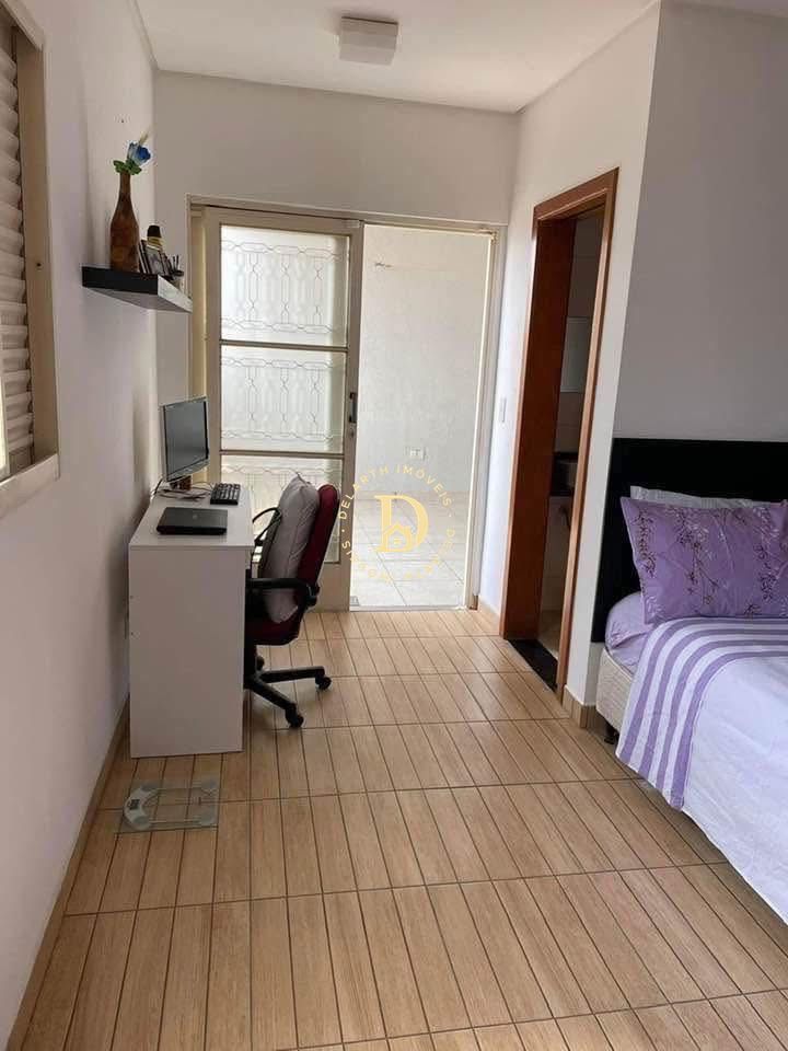 Sobrado, 3 quartos, 222 m² - Foto 8