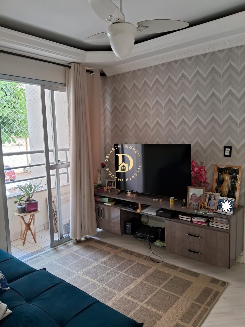 Apartamento à venda com 2 quartos, 55m² - Foto 1