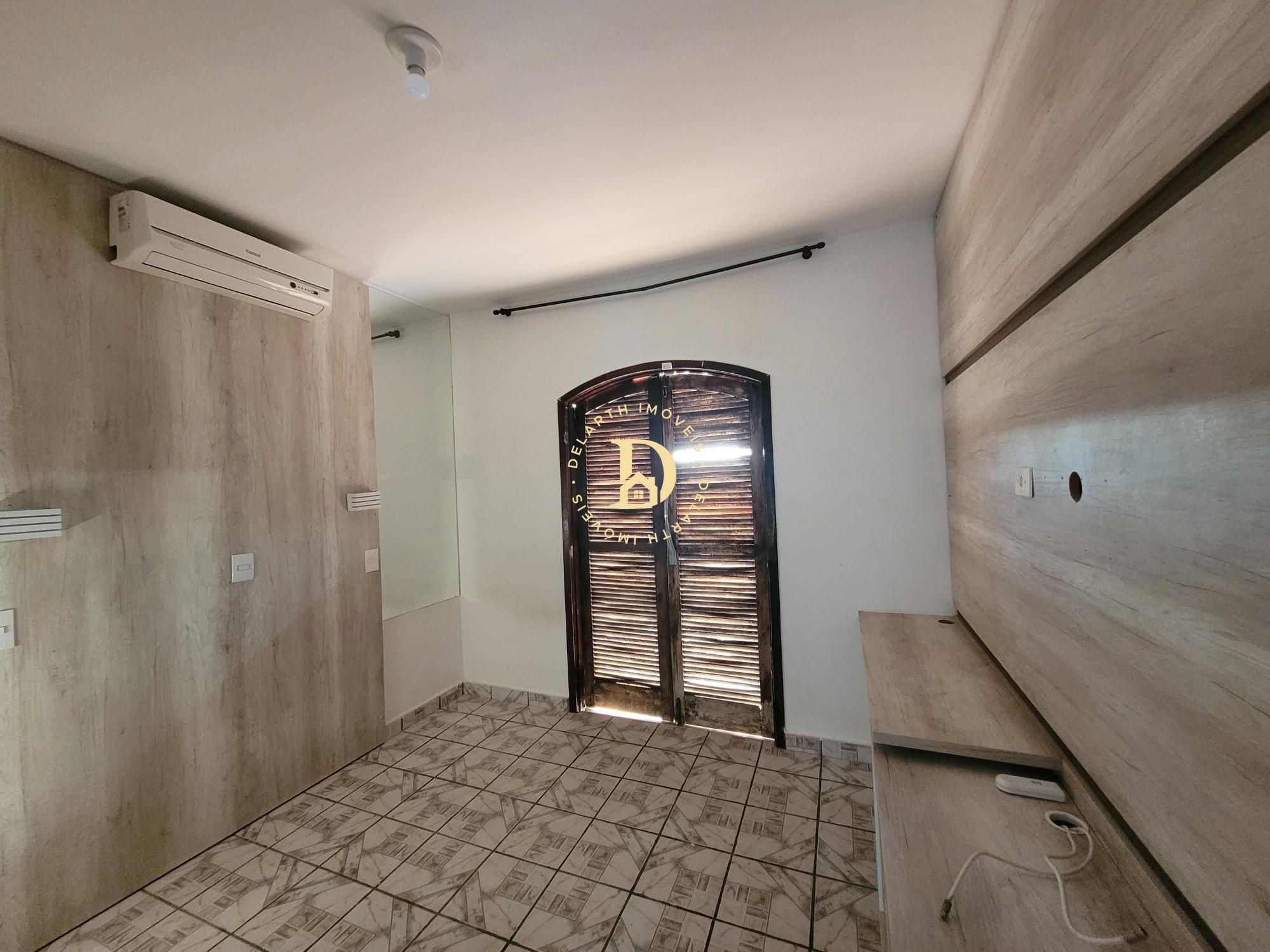 Sobrado à venda com 3 quartos, 100m² - Foto 4