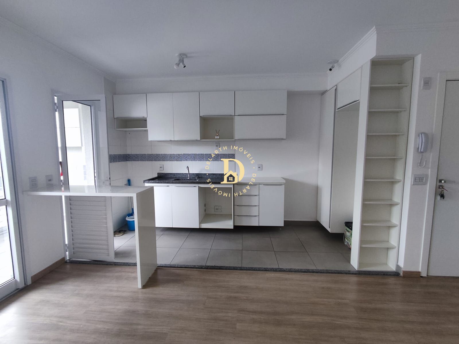 Apartamento à venda com 3 quartos, 75m² - Foto 3