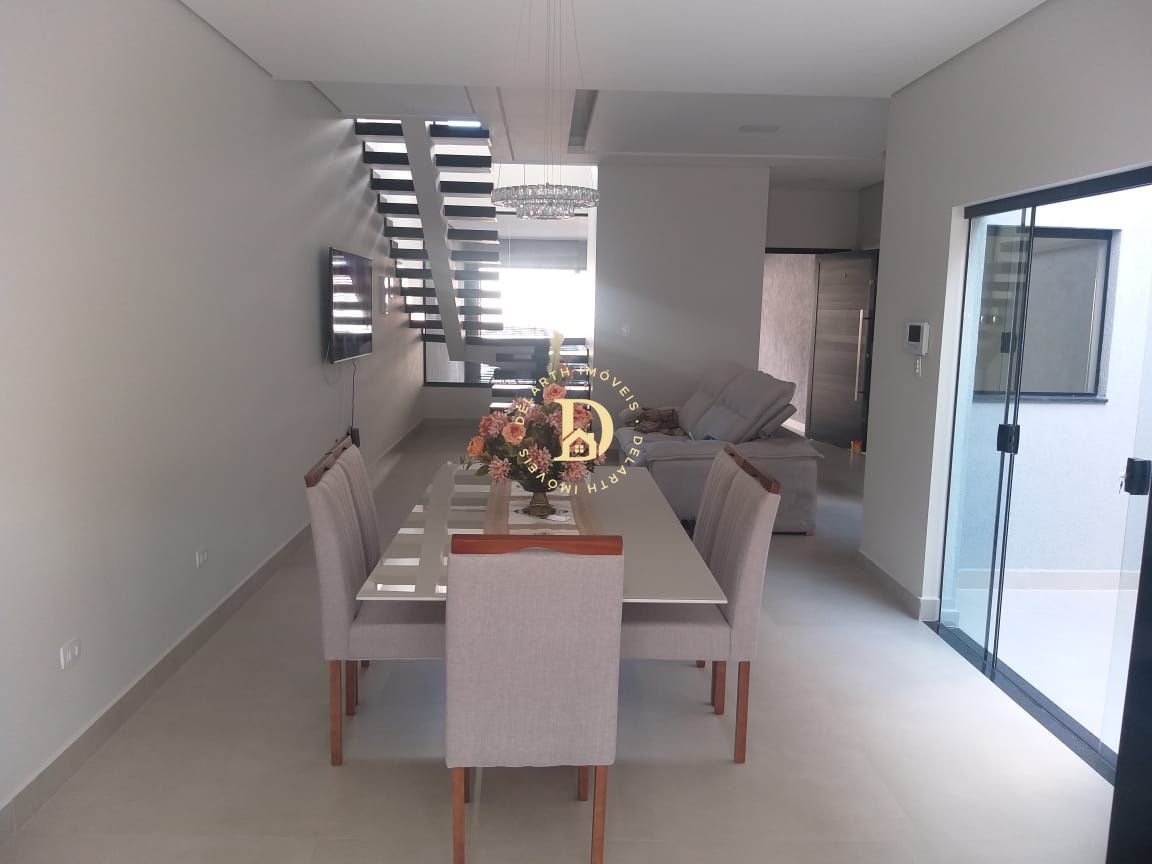 Sobrado à venda com 3 quartos, 132m² - Foto 1