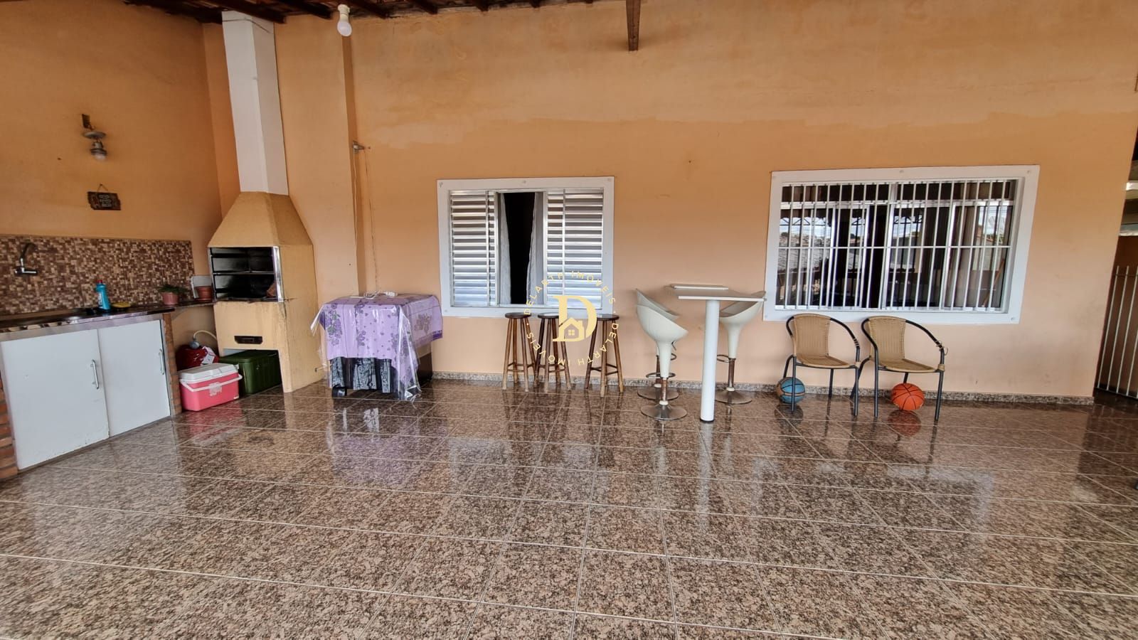 Casa, 3 quartos, 230 m² - Foto 1