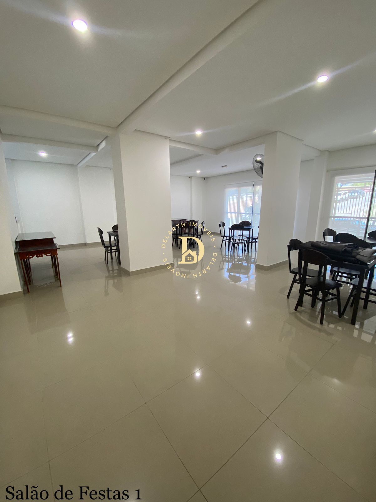 Apartamento para alugar com 2 quartos, 62m² - Foto 12