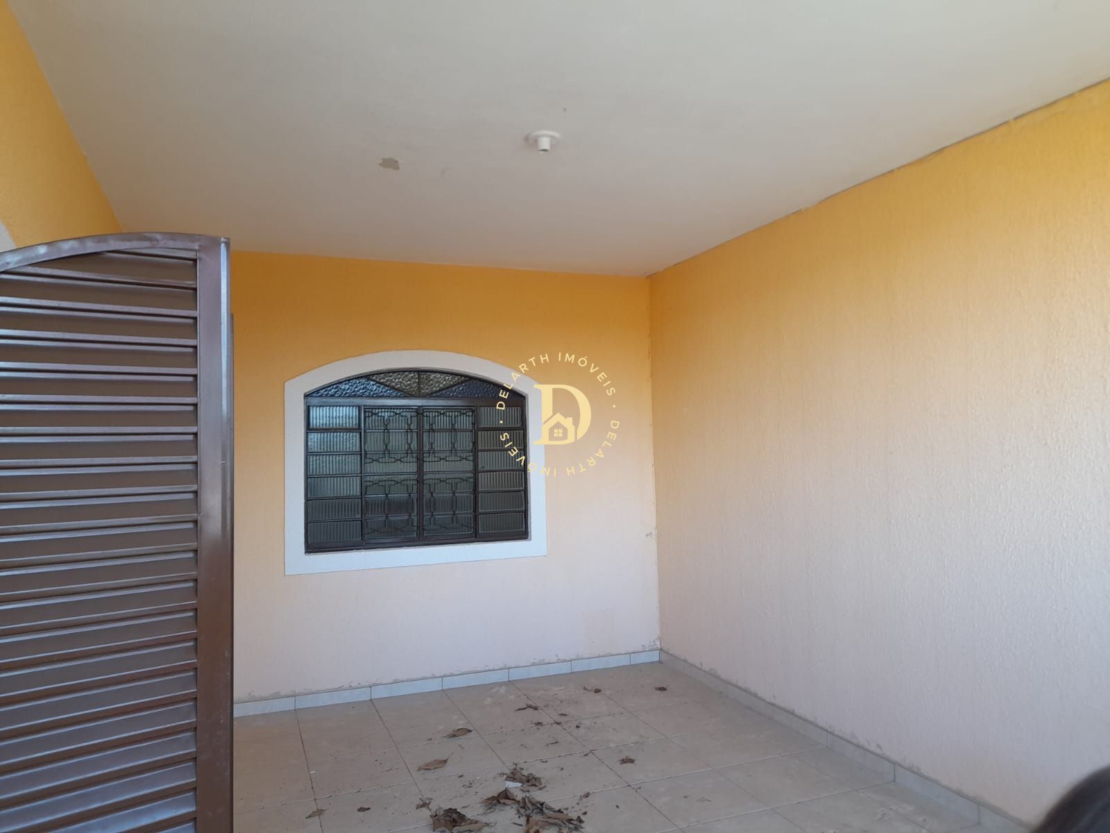 Casa à venda com 5 quartos, 240m² - Foto 3