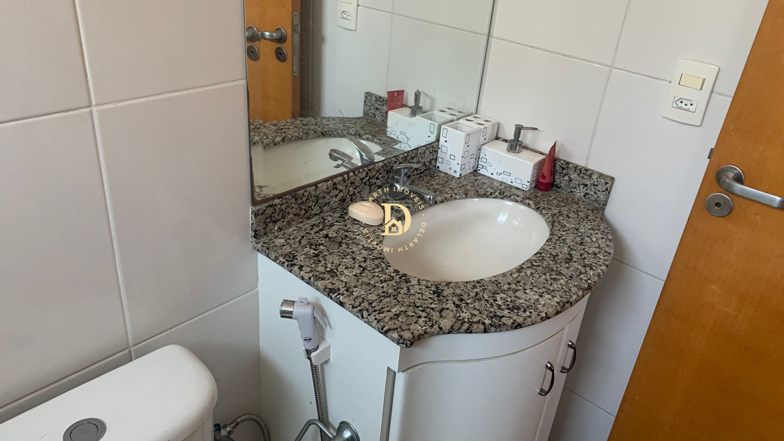 Apartamento à venda com 2 quartos, 61m² - Foto 11