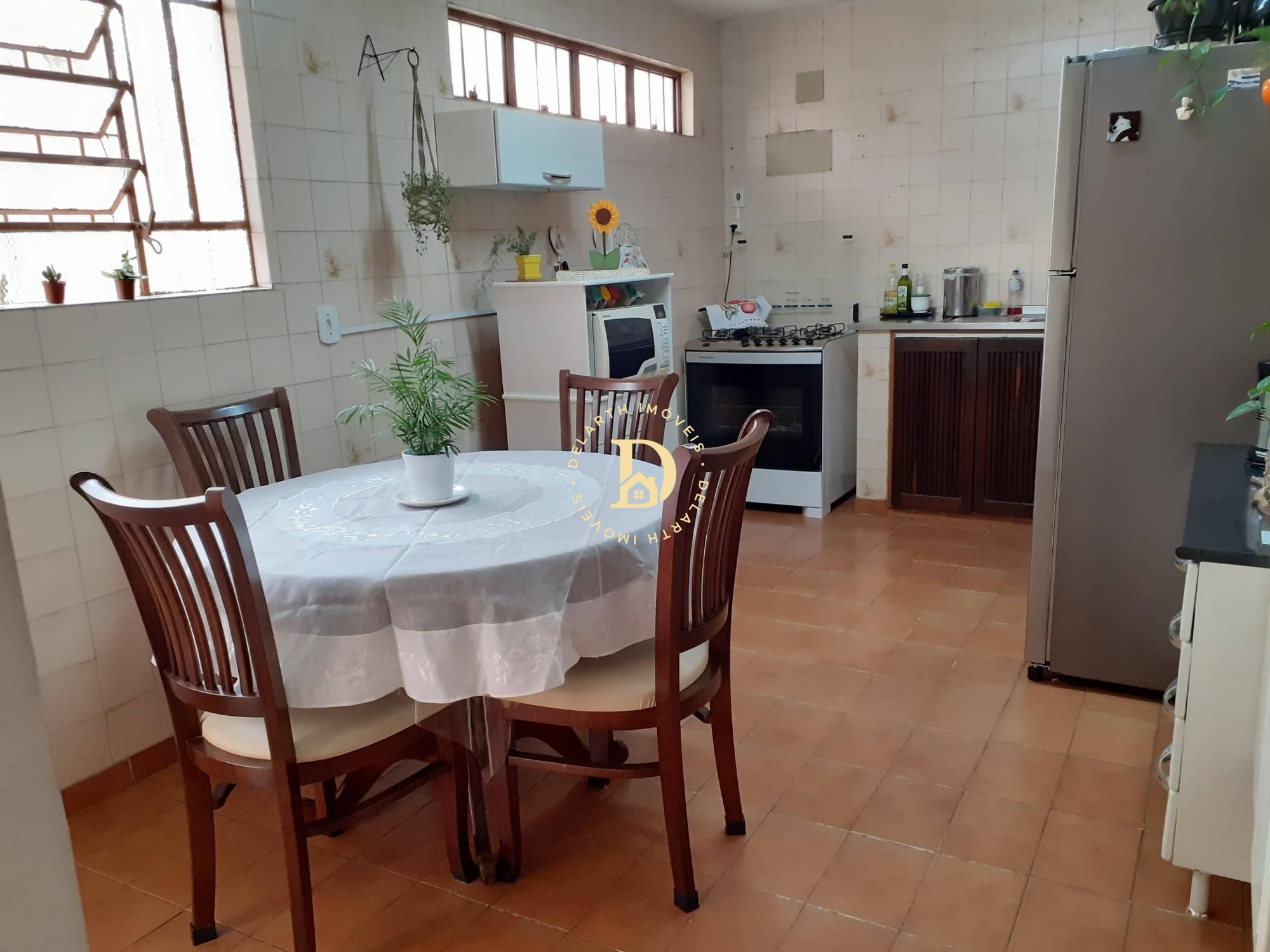 Casa à venda com 3 quartos, 80m² - Foto 5