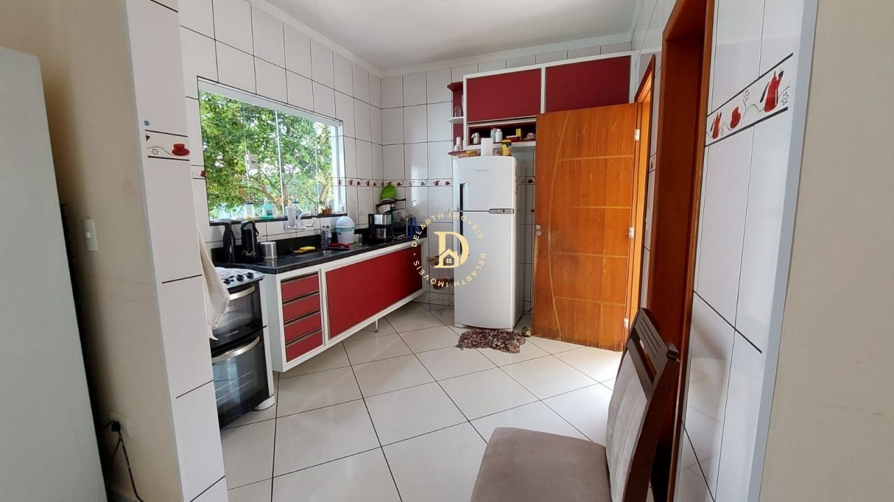 Casa à venda com 4 quartos, 209m² - Foto 6