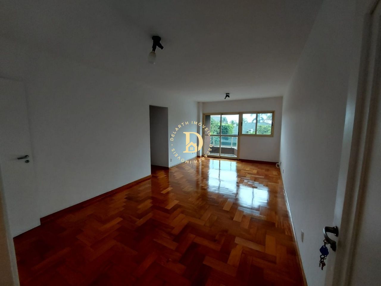 Apartamento à venda com 4 quartos, 132m² - Foto 1