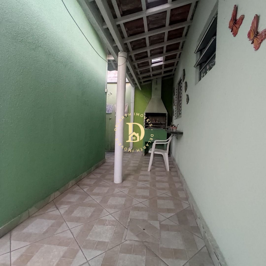 Casa à venda com 3 quartos, 200m² - Foto 14