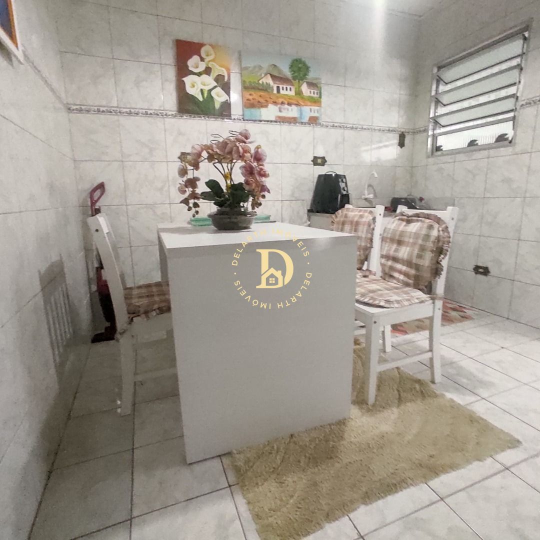 Casa à venda com 3 quartos, 200m² - Foto 15