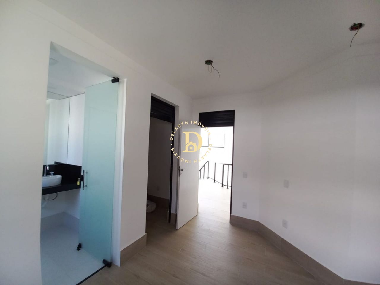 Casa à venda com 3 quartos, 320m² - Foto 12