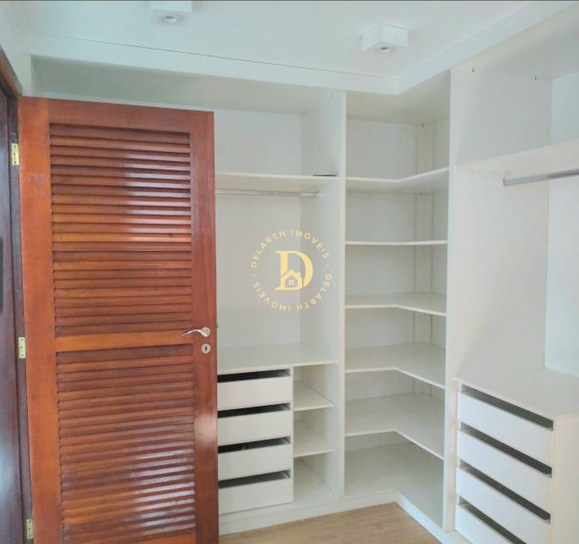 Casa à venda e aluguel com 4 quartos, 474m² - Foto 9