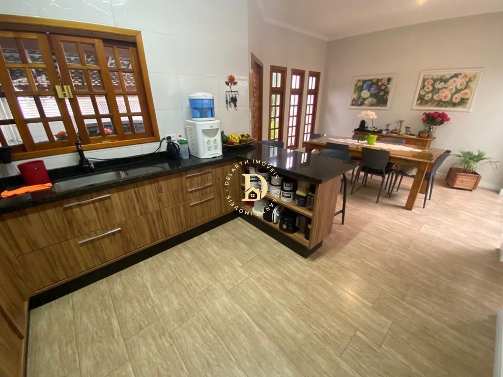 Casa à venda com 3 quartos, 96m² - Foto 7