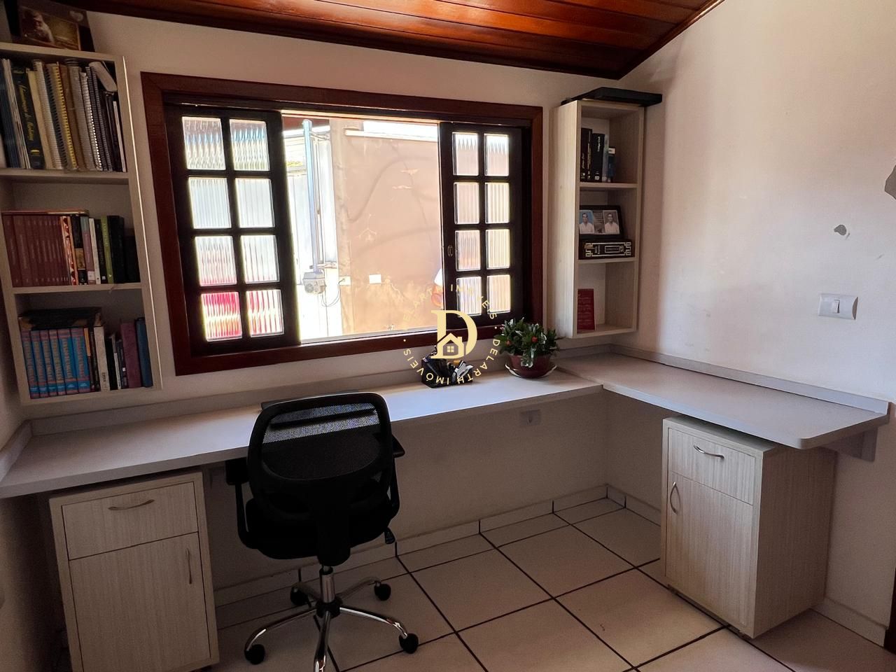 Chácara à venda e aluguel com 4 quartos, 112m² - Foto 32