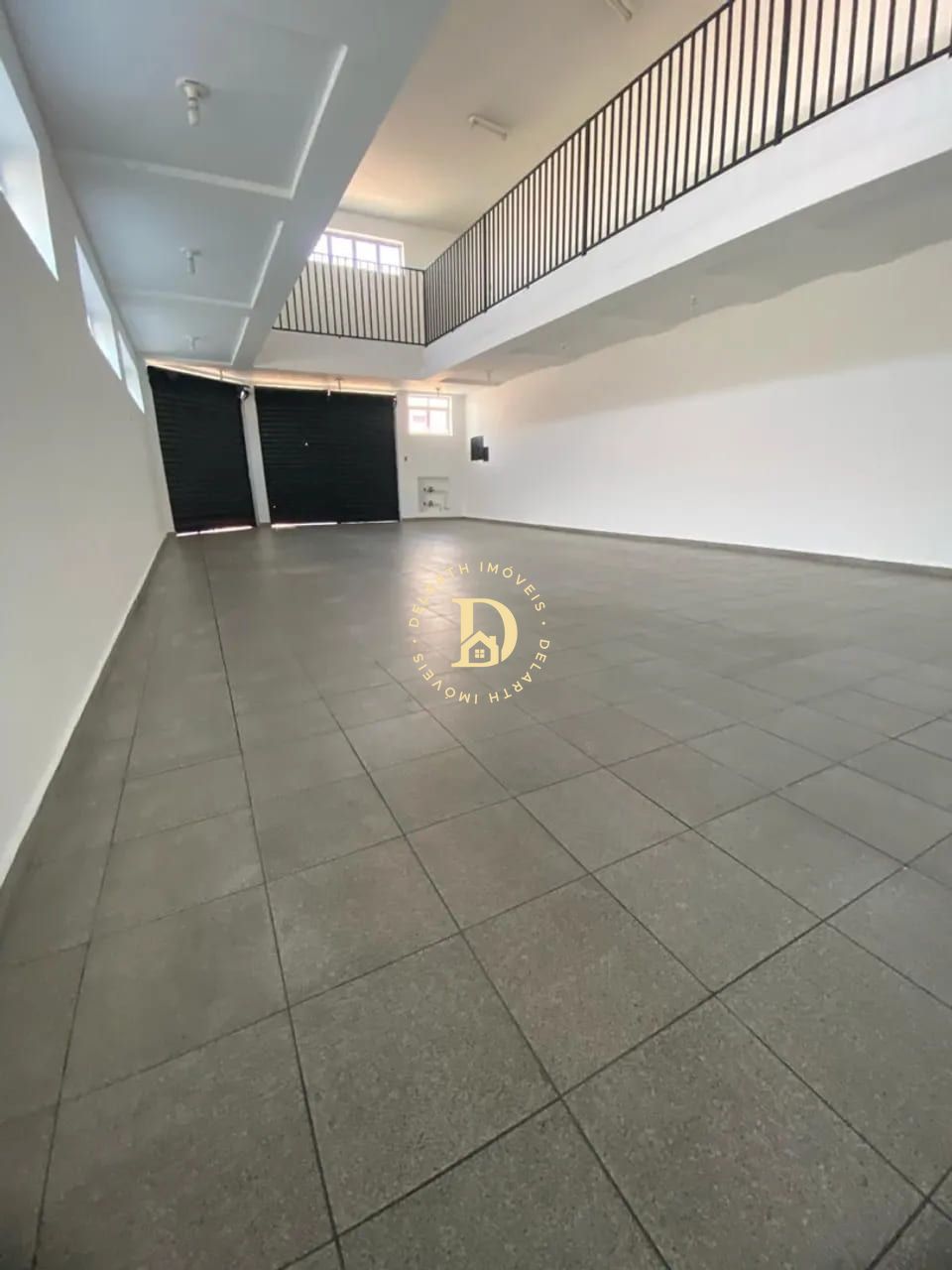 Loja-Salão à venda com 6 quartos, 376m² - Foto 1