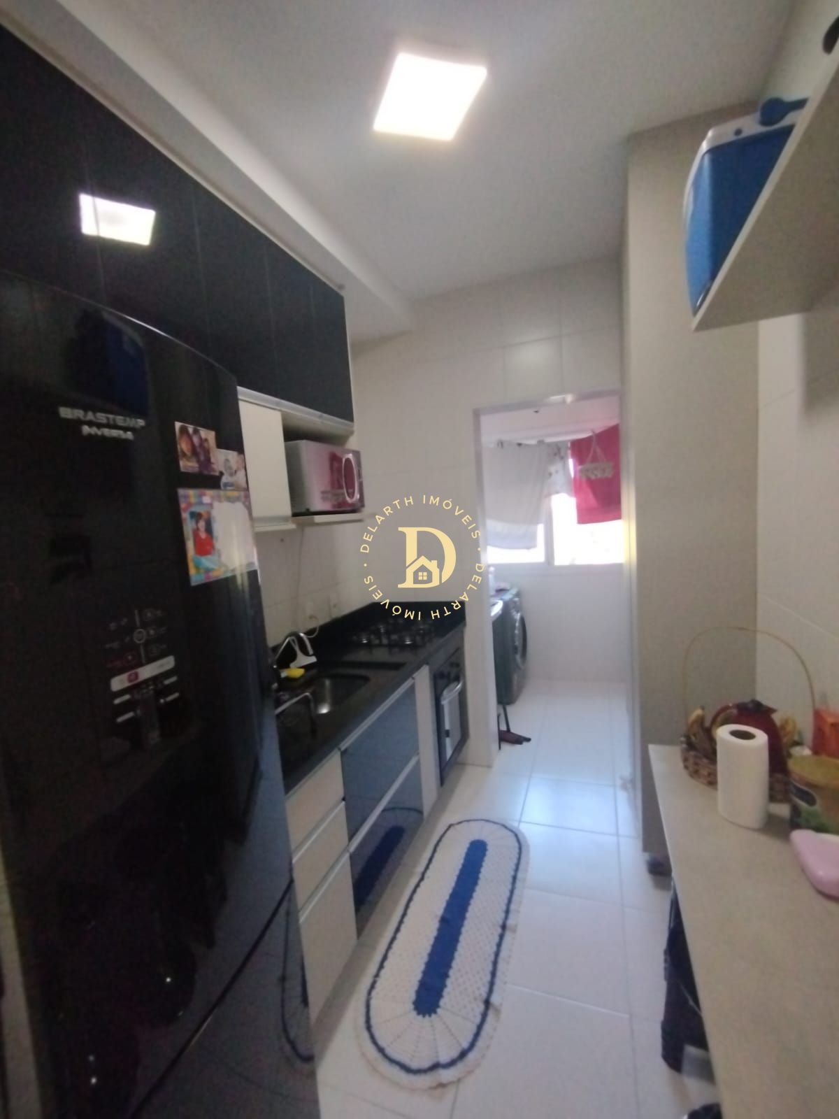 Apartamento à venda com 3 quartos, 76m² - Foto 2